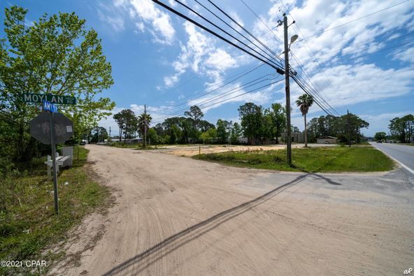 1520 Moylan Rd, Panama City Beach, FL 32407